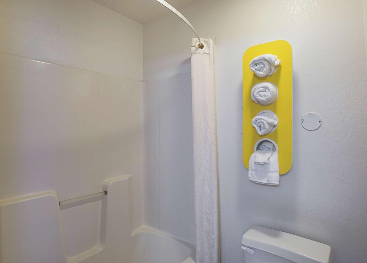Motel 6 Omaha - Iat West Luaran gambar