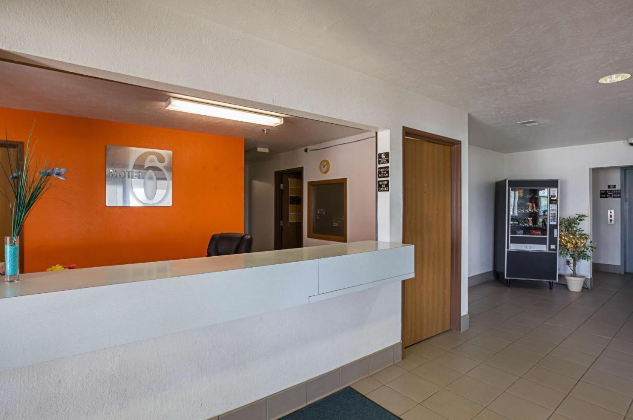 Motel 6 Omaha - Iat West Luaran gambar