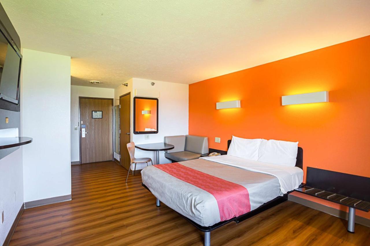 Motel 6 Omaha - Iat West Luaran gambar